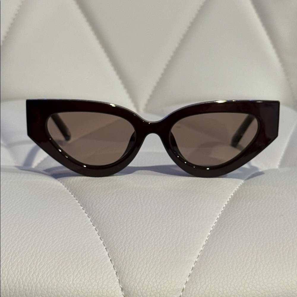 Le Specs Aphrodite alt fit sunglasses